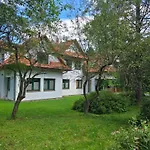 Fundacja Dpt Dom Pracy Tworczej Pau 3*