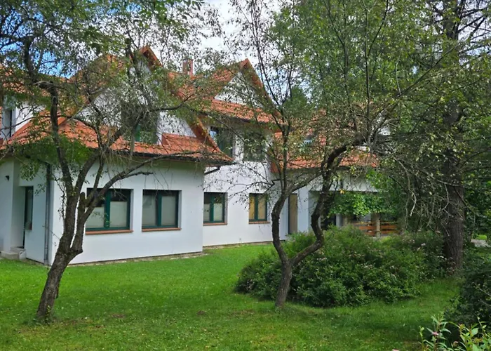 Fundacja Dpt Dom Pracy Tworczej Pau 3*